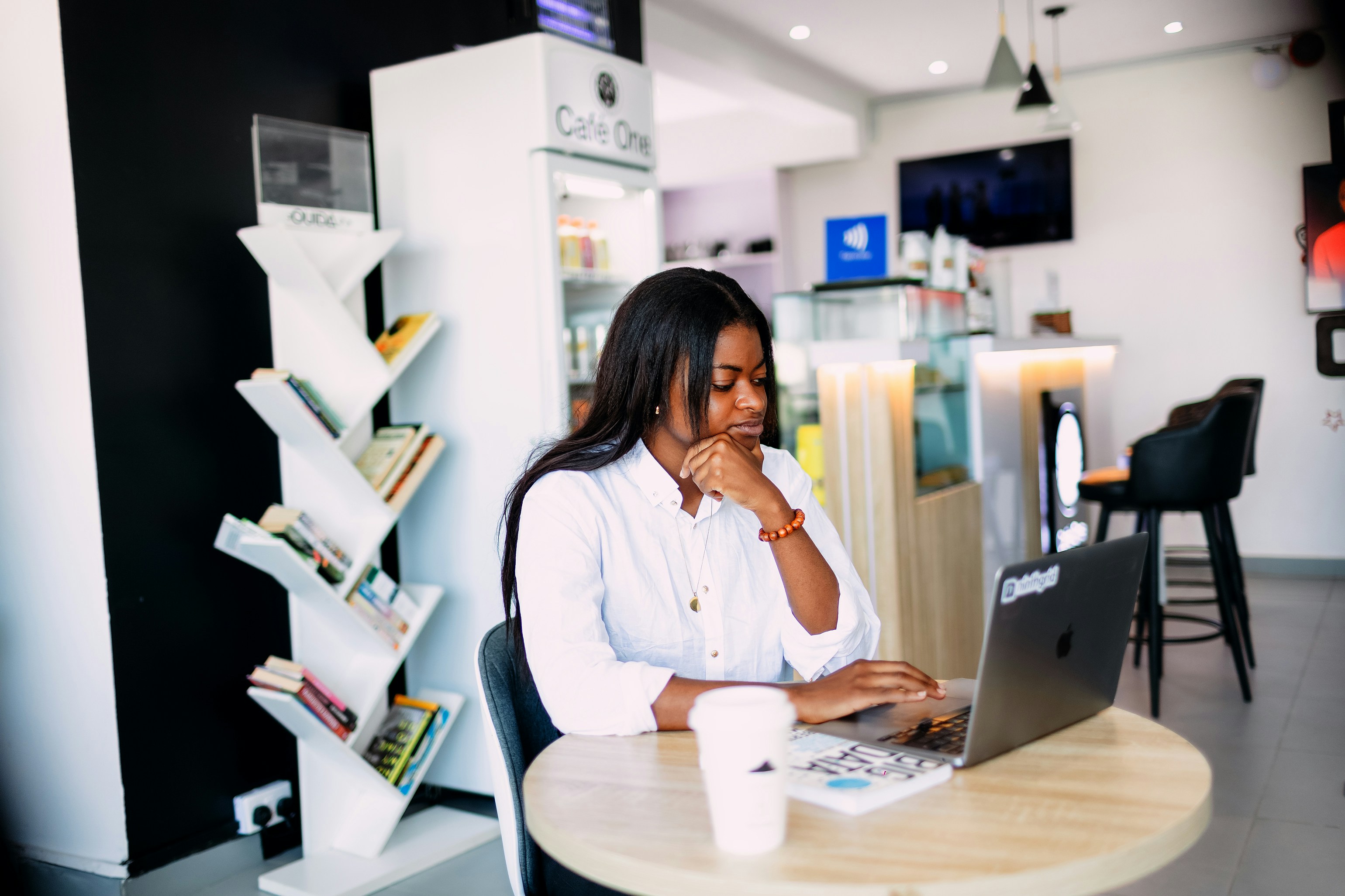 Receptionist
